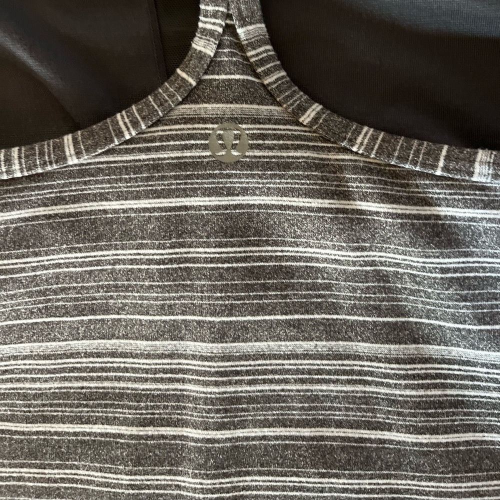 Lululemon tanks